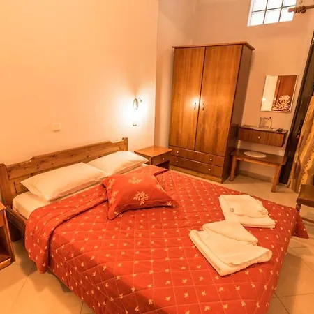 Delfini Skala Potamia (Thasos)