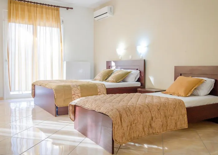 Delfini Hotel 2*